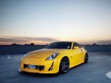 黃色日產350z
